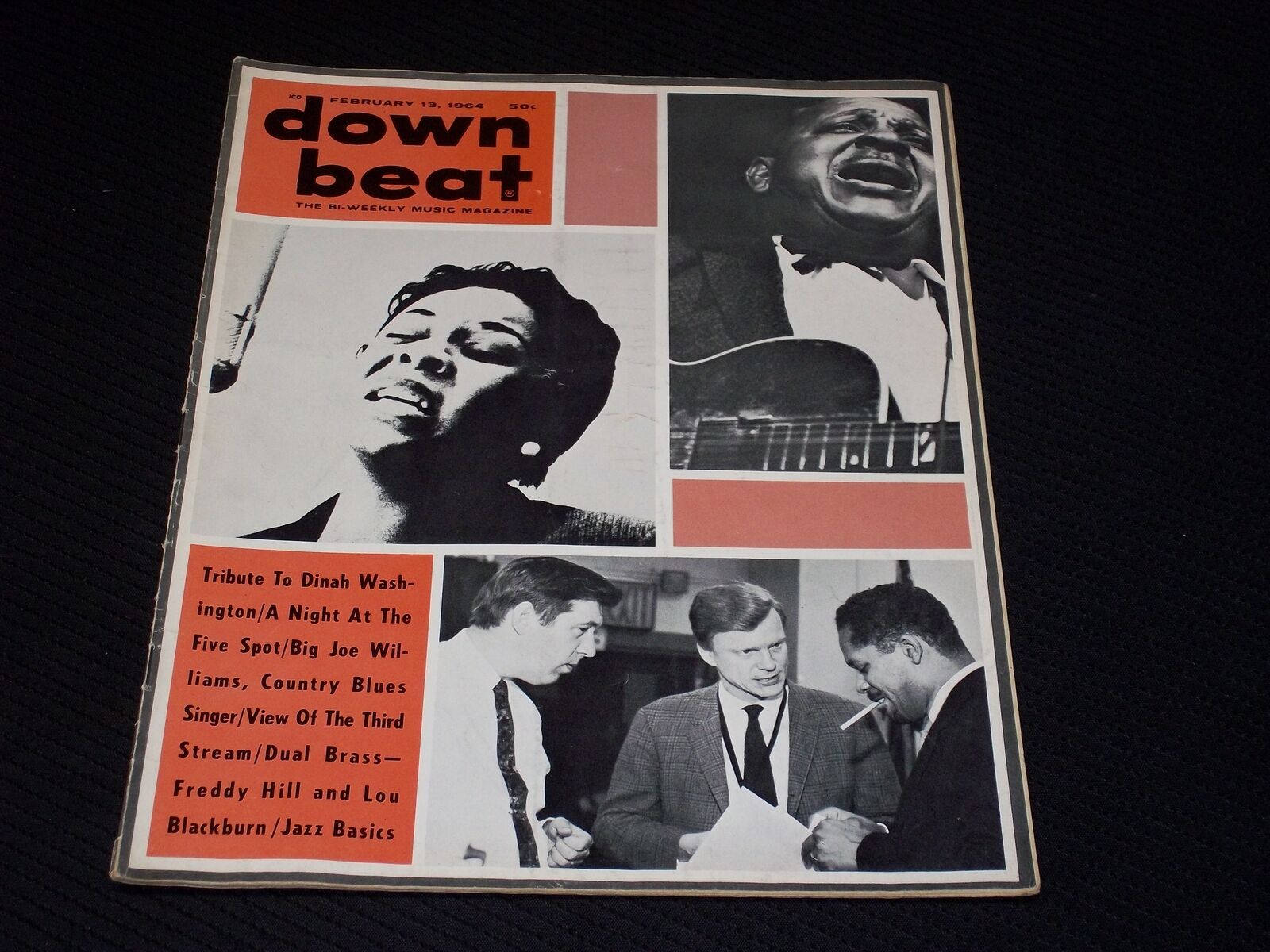 Legend 桌布 壁紙 — 1964年2月復古Down Beat雜誌封面， featuring 黑白照片的爵士歌手和音樂家，配以粗體紅色字體。