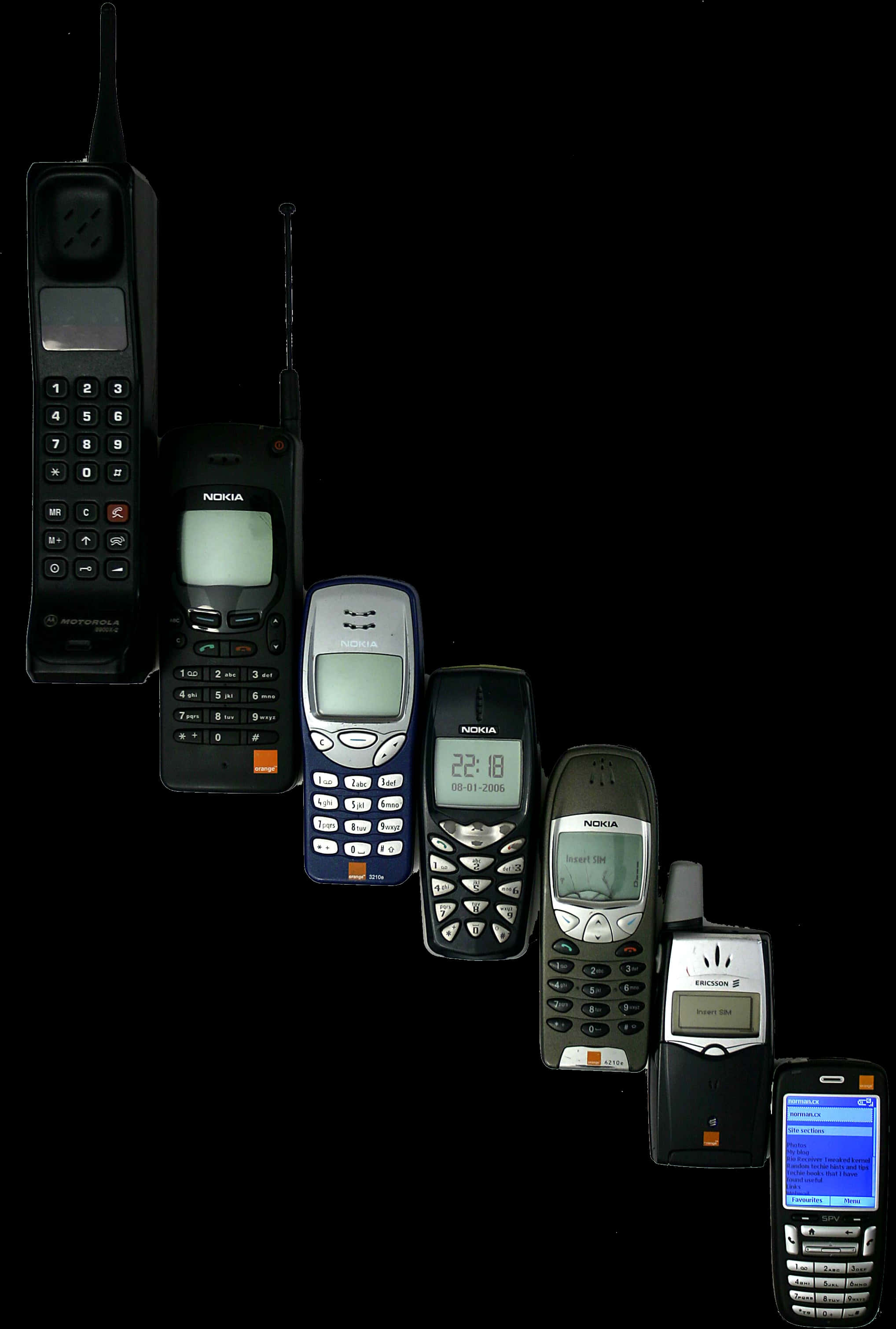 Mobile Phone 桌布 壁紙 — 2000年代初期的復古手機以對角線排列在 stark 黑色背景上。