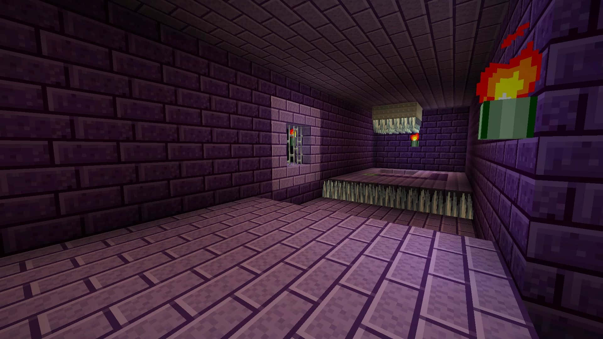  壁紙 — 一個燈光昏暗的Minecraft地牢，有紫色石牆、火炬和一個在拱形天花板下的草地平台。
