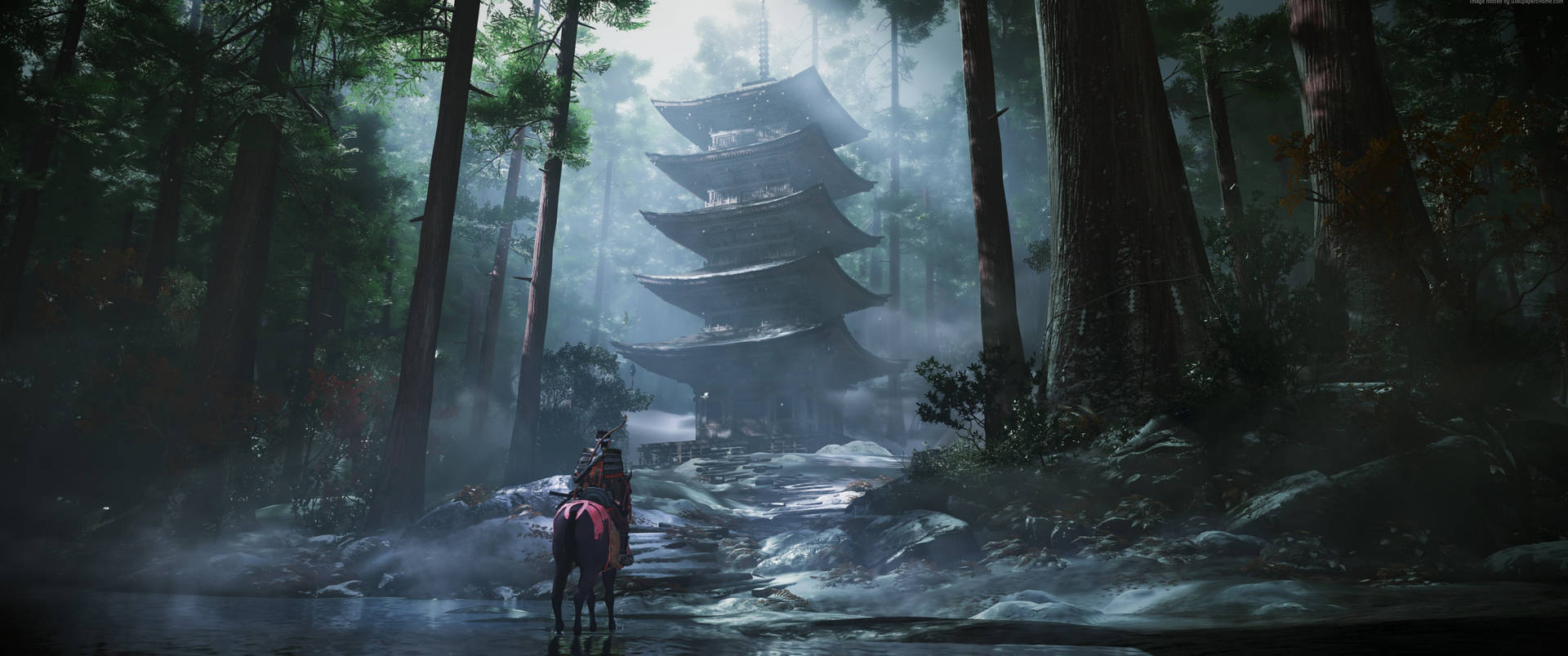 騎馬的武士在黎明時分接近迷霧森林中的一座寶塔。 — 日式自然壁紙 壁紙