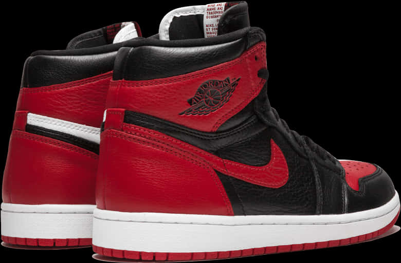 紅黑高筒運動鞋，搭配白色鞋底和可見的縫線。 — Air Jordan 壁紙