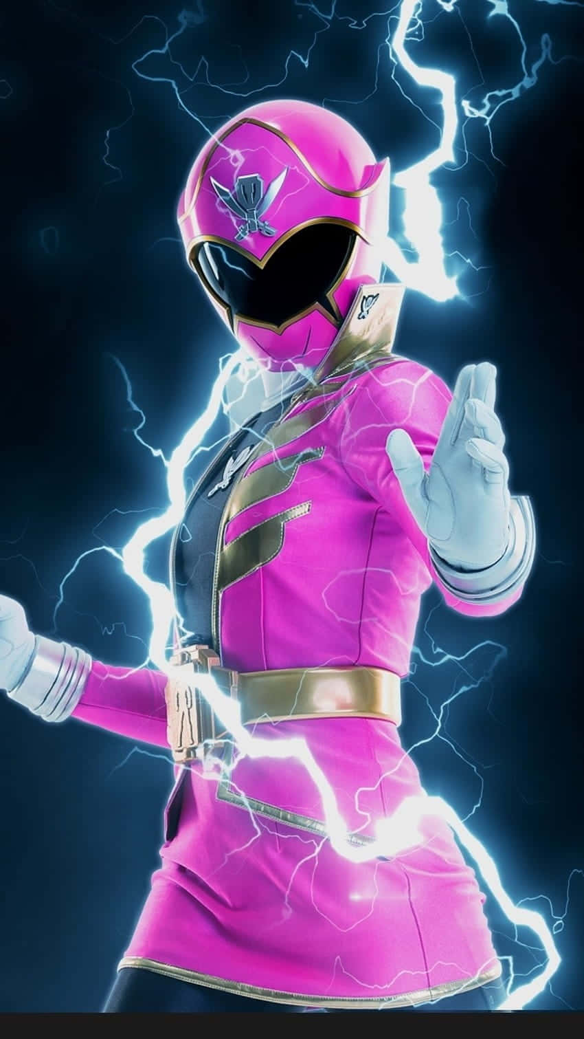  壁紙 — 一個粉紅色的Power Ranger在動感姿勢中，被噼啪作響的閃電包圍，背景是黑色。