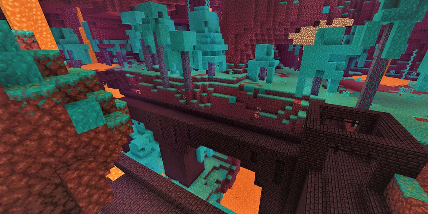  壁紙 — 一個像素化的Minecraft景觀，在黑暗的天空下有發光的青色樹木和熔岩流。