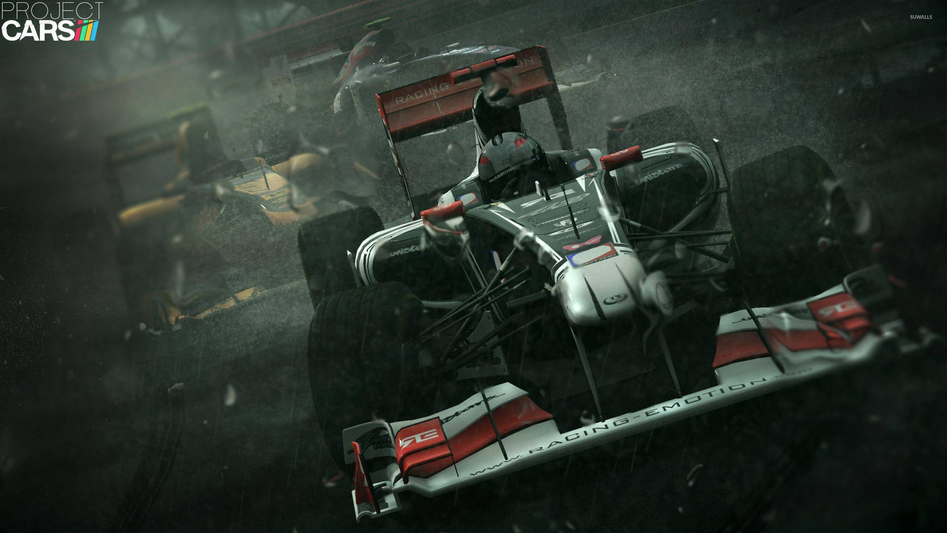 賽車在雨中濕滑賽道上疾馳，呈現動態模糊效果。 — Project Cars 2 壁紙