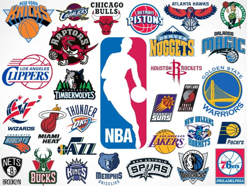 圍繞中央NBA剪影的NBA球隊標誌集合。 — NBA 壁紙