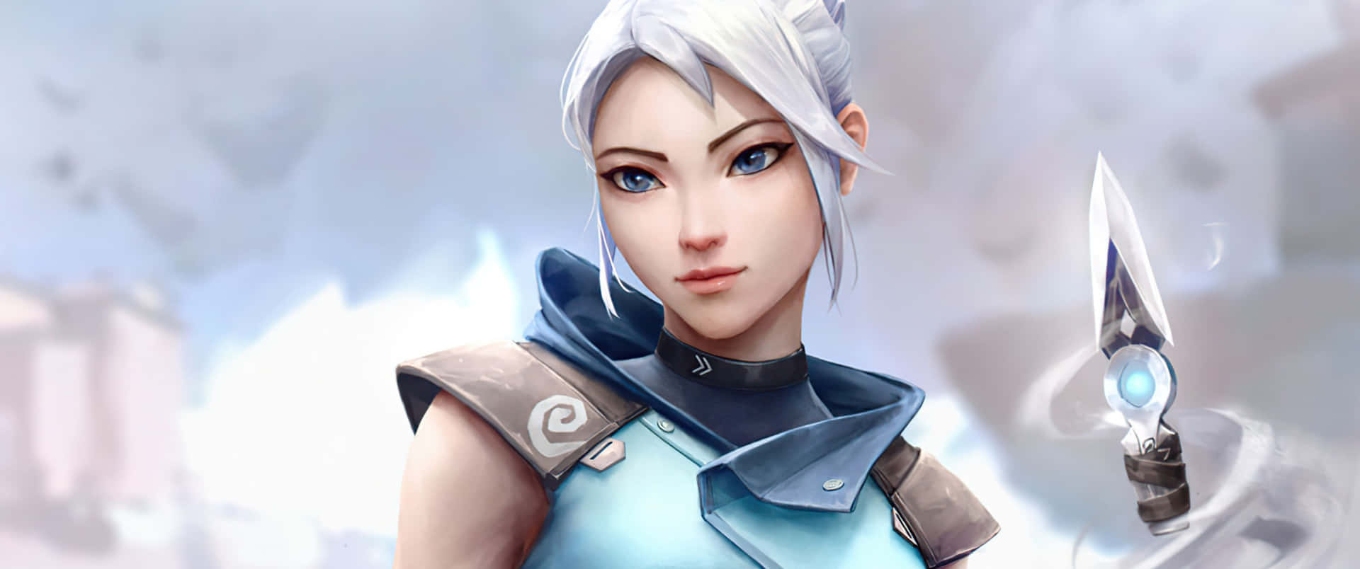 銀色頭髮的動漫戰士在雲天中握著發光的匕首。 — Valorant 壁紙