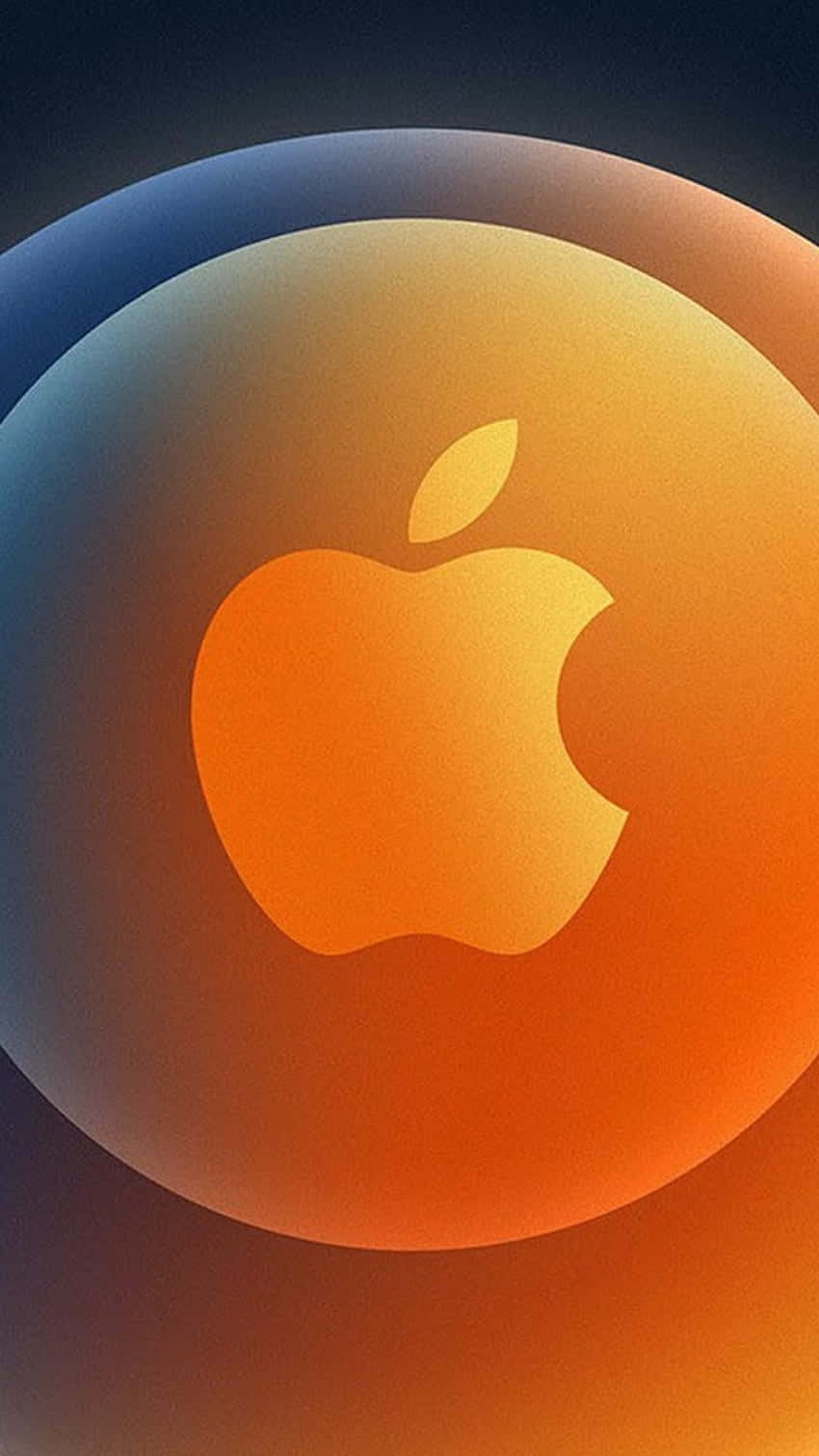 蘋果 桌布 壁紙 — Apple 標誌居中於一個發光的漸變球體上，從深藍色過渡到暖橙色。