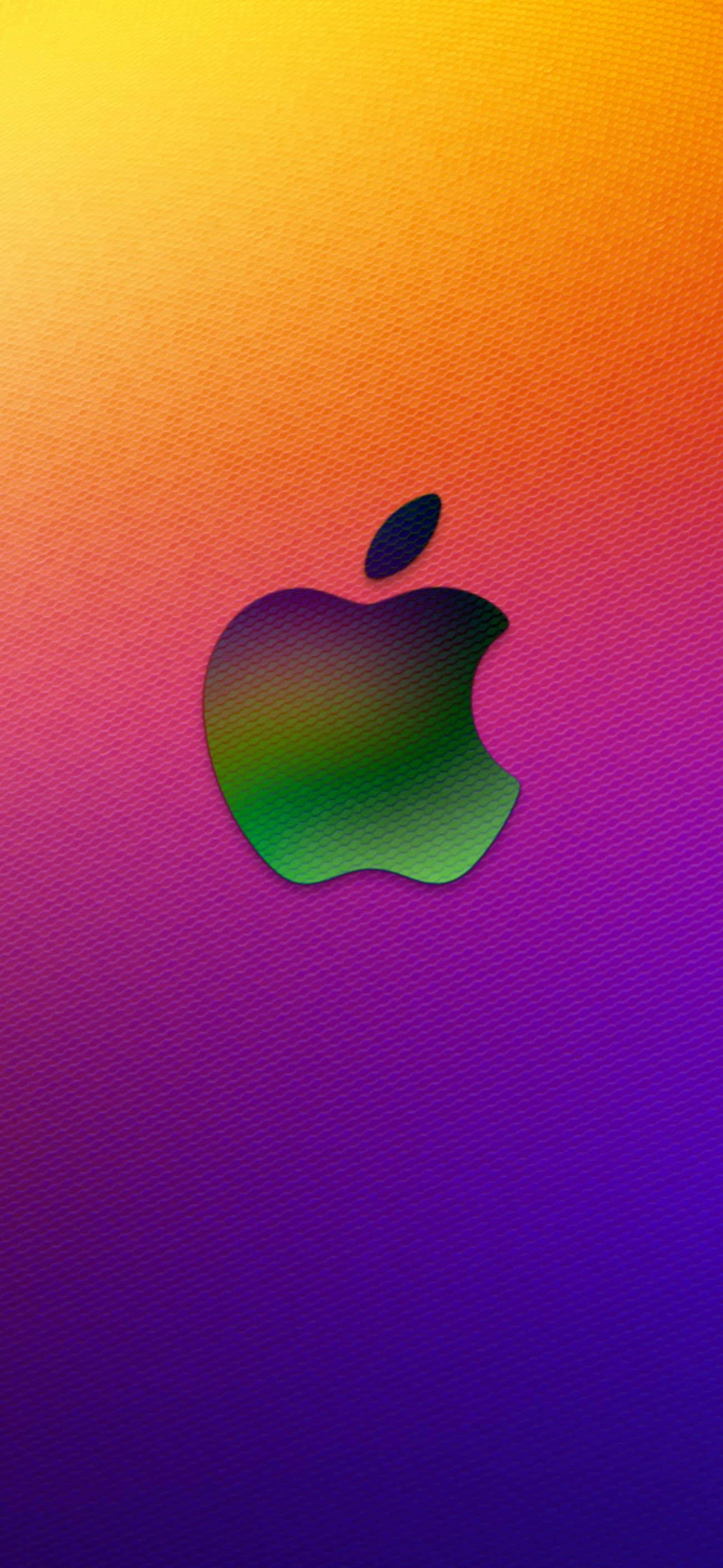 iPhone X Apple Logo 桌布 壁紙 — Apple 標誌居中於從黃色到紫色的鮮豔漸變背景上。