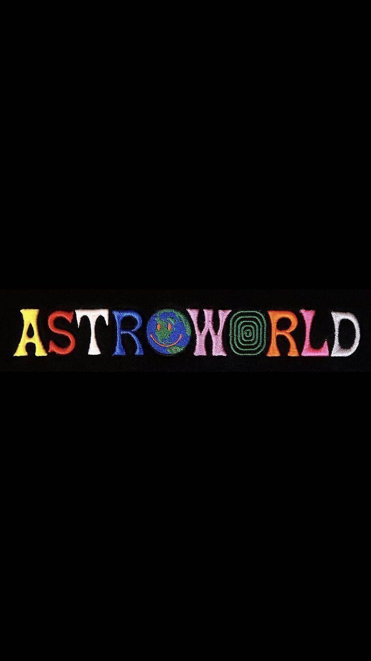 崔維斯·史考特 桌布 壁紙 — 「ASTROWORLD」這個字用色彩繽紛、有紋理的字母繡在黑色背景上，其中「O」由地球儀取代。