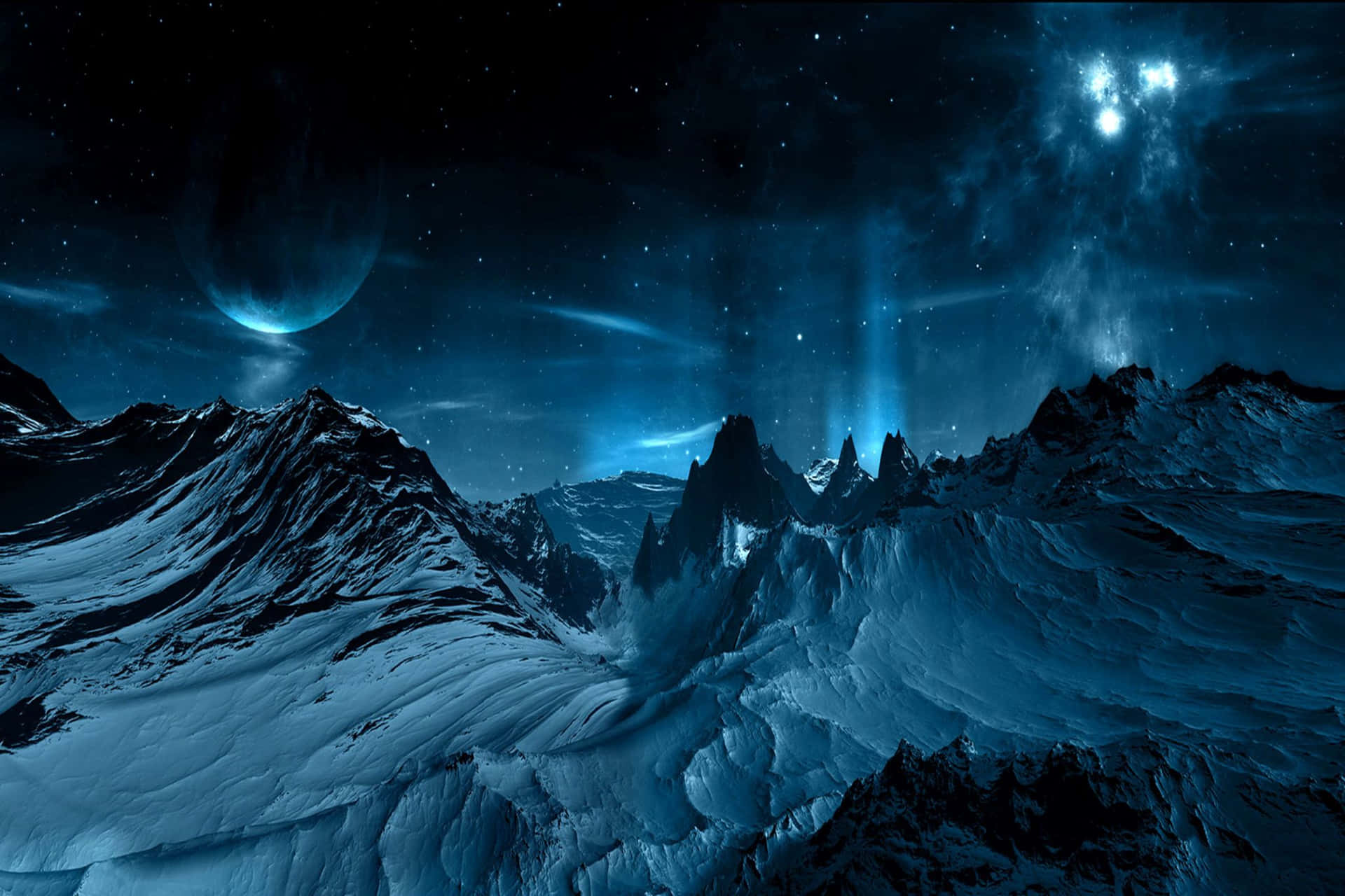  壁紙 — 白雪覆蓋的山峰在繁星點點的夜空下閃耀，伴隨著發光的行星和北極光。