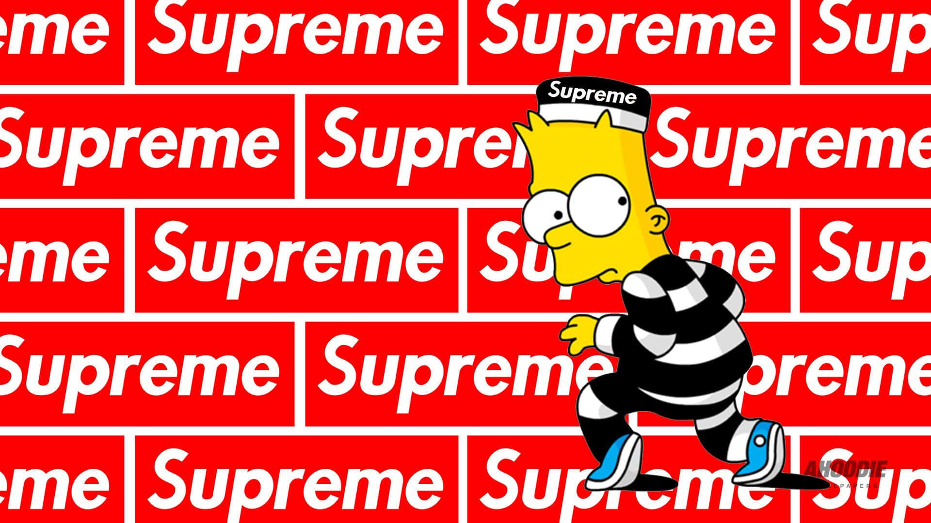 Supreme Logo 桌布 壁紙 — Bart Simpson 穿著條紋囚犯服，在重複的紅色 Supreme 標誌背景前奔跑。