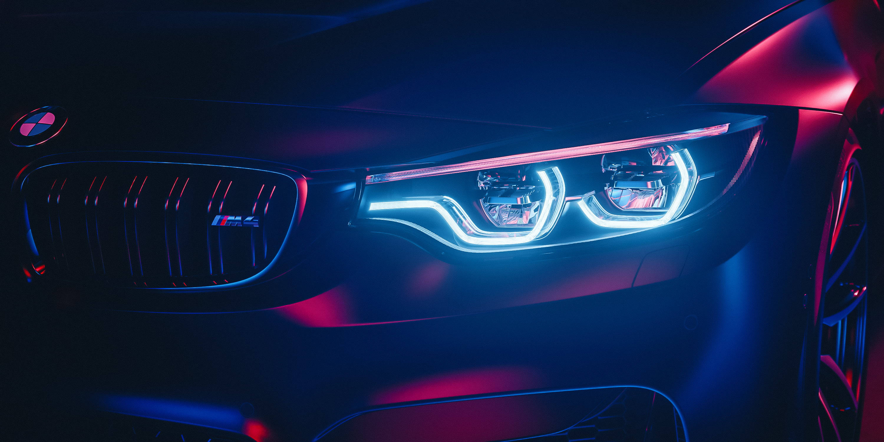 BMW 動圖 桌布 壁紙 — BMW M4 發光車頭燈和進氣格柵的特寫，在黑暗背景下沐浴在電光藍和洋紅色霓虹燈中。