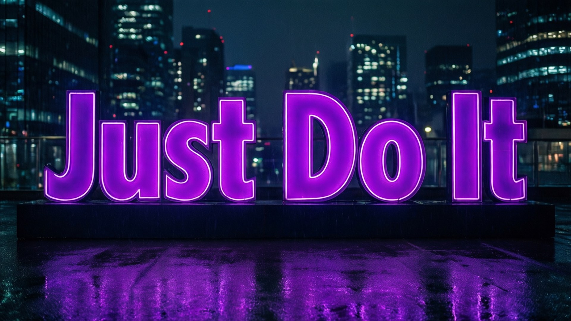 就去做吧 桌布 壁紙 — 大膽的紫色霓虹燈「Just Do It」標誌在夜間濕漉漉的人行道上發光，映襯著黑暗的城市天際線。
