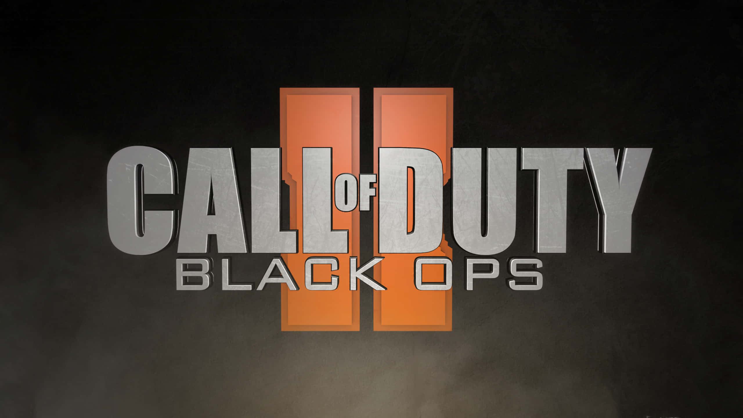 使命召喚 桌布 壁紙 — Call of Duty Black Ops IV 標誌在煙霧瀰漫的深色背景上閃耀著金屬銀和橙色。