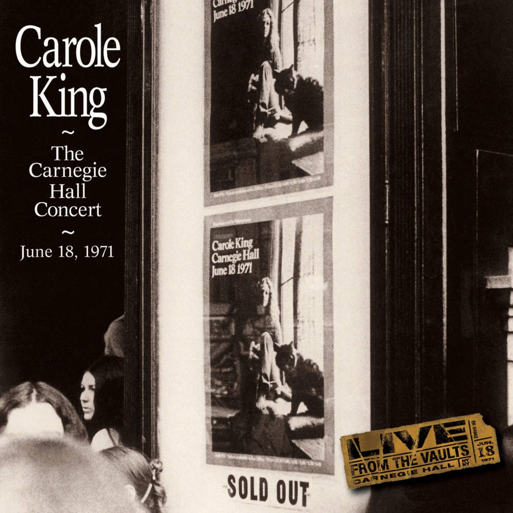 黑白 桌布 壁紙 — Carole King 在卡內基音樂廳的音樂會海報黑白照片，帶有「售罄」標誌和人群從門口窺視。