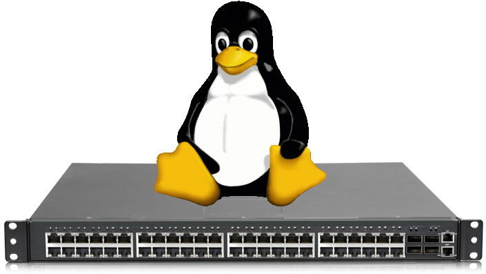 Linux 企鵝吉祥物坐在電腦終端機螢幕上。 — Linux 壁紙