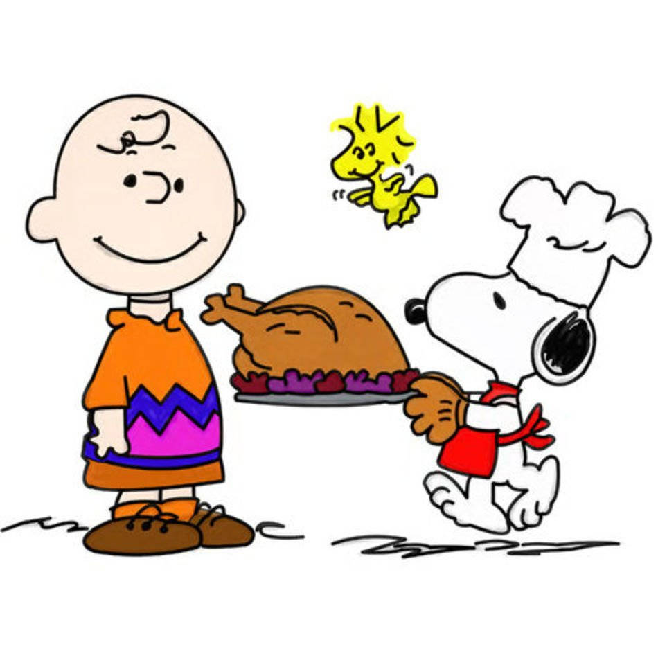 Charlie Brown 和 Snoopy 上菜烤火雞，Woodstock 在歡呼。