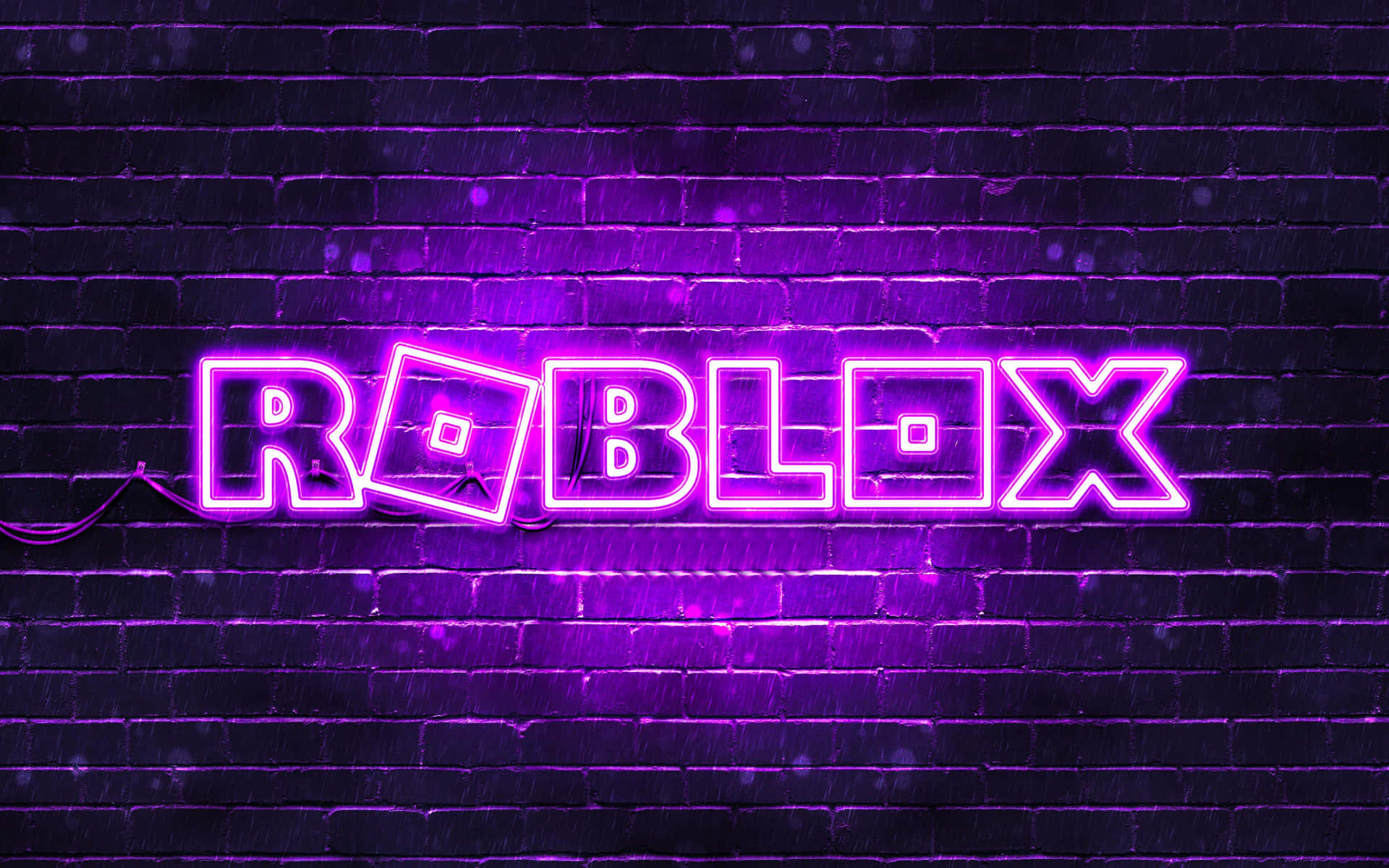 夜間潮濕磚牆上的紫色霓虹燈 Roblox 標誌。 — Roblox 壁紙
