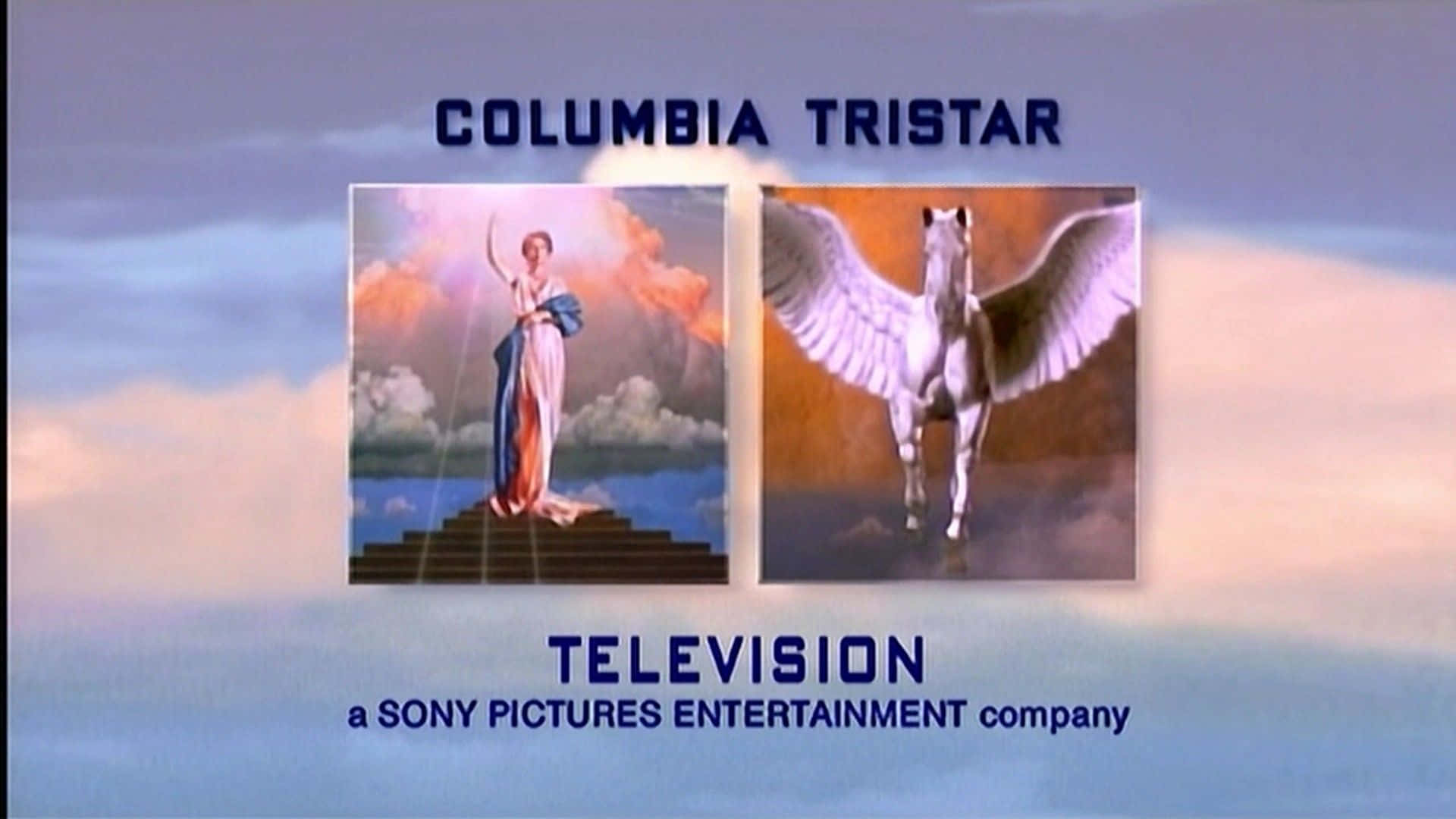 電影 桌布 壁紙 — Columbia Tristar Television 標誌，以雲天為背景，展示階梯上的女神和帶翼的馬。