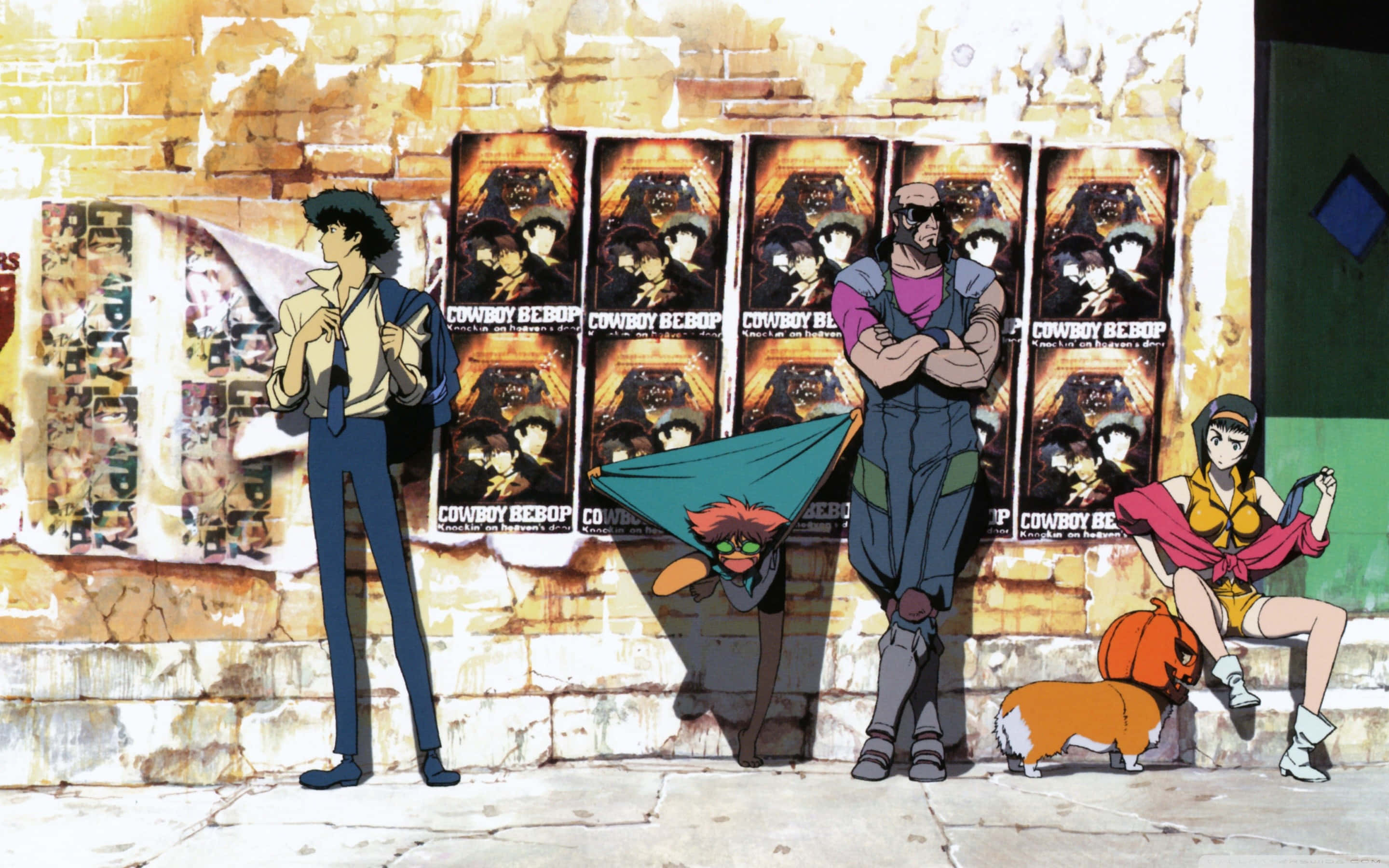 星際牛仔 桌布 壁紙 — Cowboy Bebop 團隊站在塗鴉磚牆前，背後有海報，沐浴在溫暖陽光下。