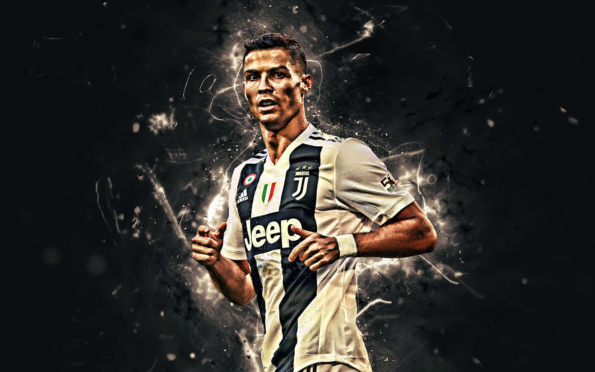 Cristiano Ronaldo 身穿尤文圖斯球衣，帶有發光能量效果。 — Cristiano Ronaldo 足球 壁紙