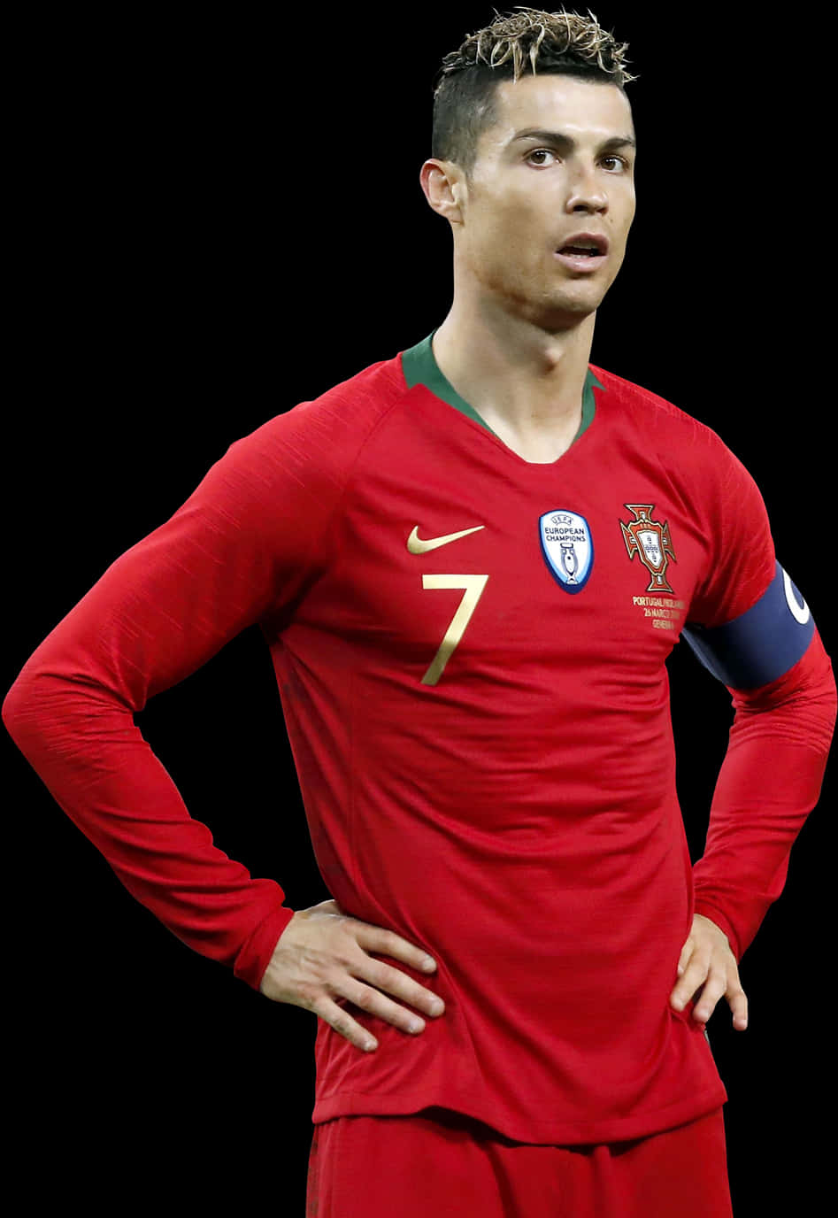 Cristiano Ronaldo 身穿葡萄牙紅色足球球衣，雙手叉腰。 — 足球員 壁紙