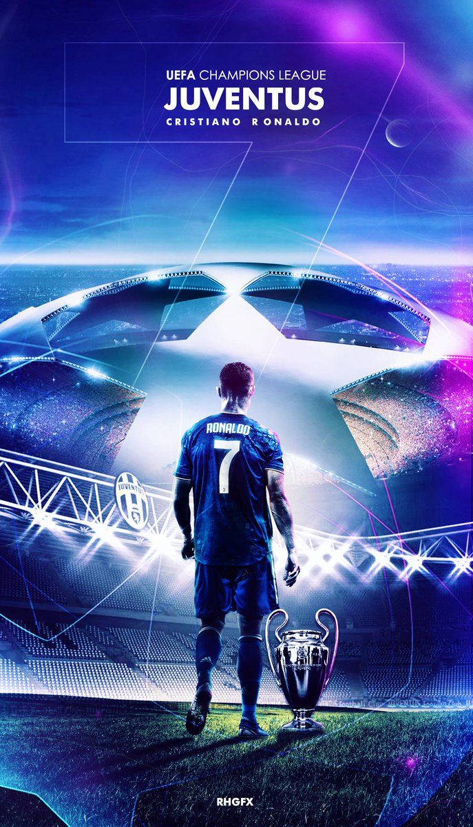 Uefa 桌布 壁紙 — C羅身穿尤文圖斯球衣，在霓虹燈光下站在發光的球場上，面向未來風格的體育場，高舉歐冠獎盃。