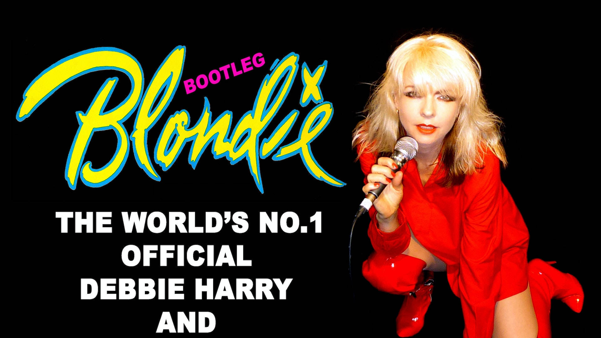 rock and roll 桌布 壁紙 — Debbie Harry 身穿大膽的紅色服裝，在黑色背景上手持麥克風，並帶有鮮豔的「Blondie」標誌文字。