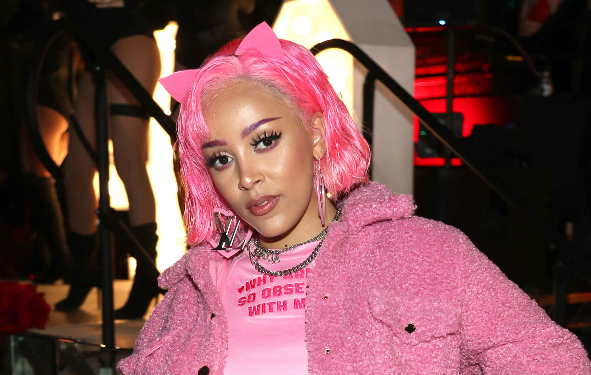 Doja Cat 在紅毯上自信走秀 壁紙