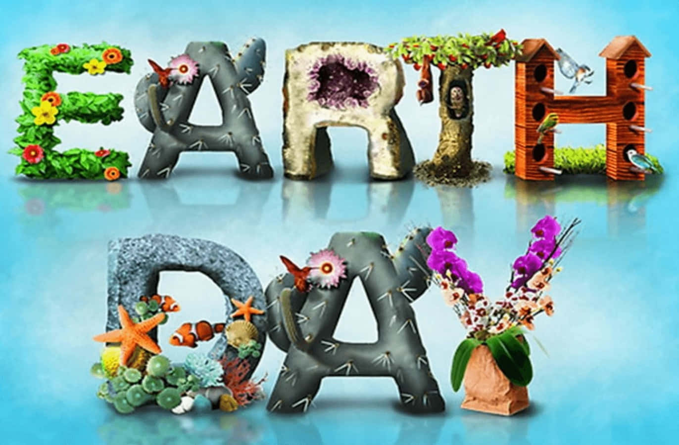 世界地球日 桌布 壁紙 — 「Earth Day」一詞以帶有紋理的字體拼寫，並飾以花朵、鳥類和海洋生物，背景為柔和的藍色。