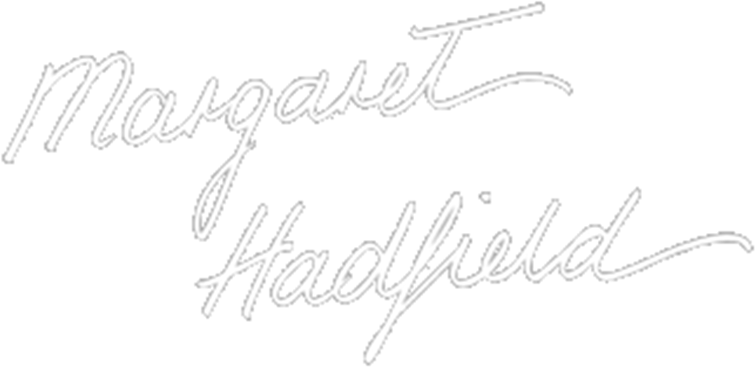 瀑布 桌布 壁紙 — Margaret Hadfield 的優雅白色草書簽名，在純黑背景上。