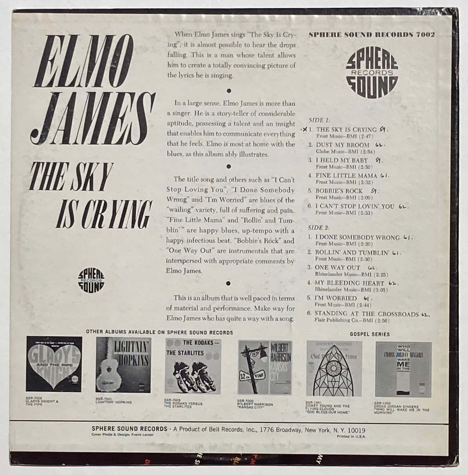 artist 桌布 壁紙 — Elmo James 的《The Sky Is Crying》復古黑白專輯封底，附有曲目列表和藝術家簡介文字。