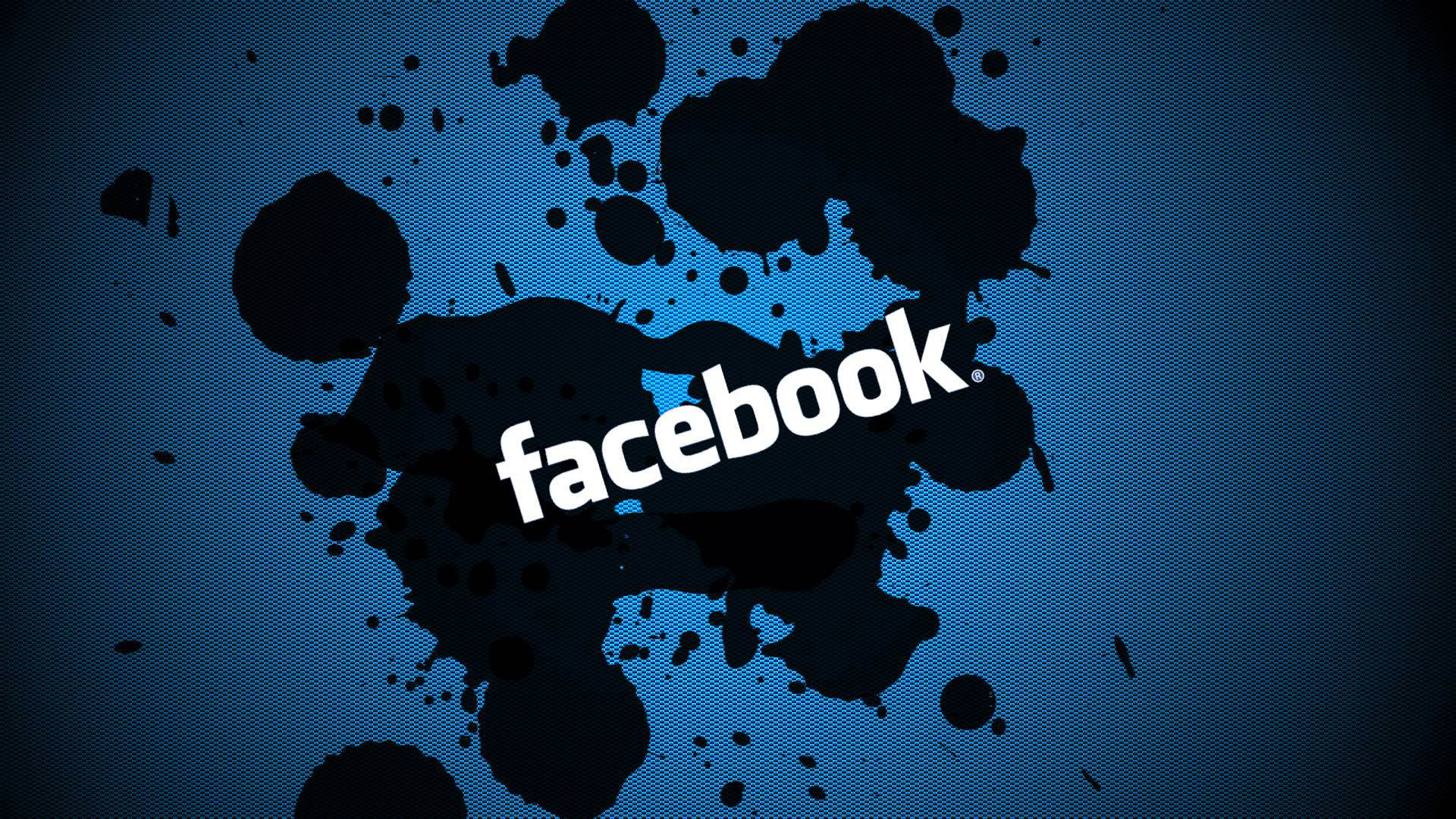 Facebook 桌布 壁紙 — Facebook 標誌從大膽的黑色墨水飛濺中浮現，背景為紋理藍色。