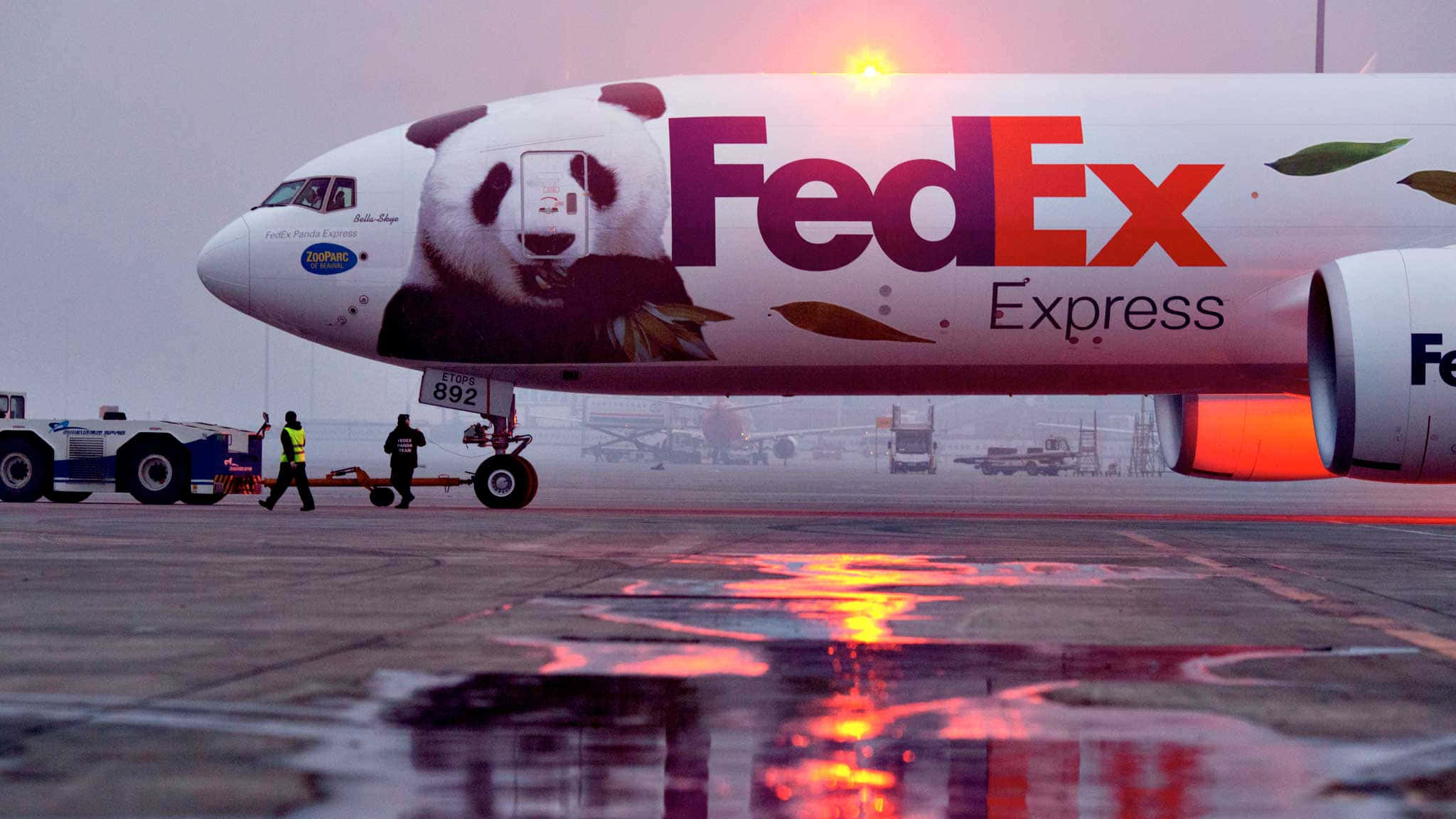 Fedex 背景 壁紙