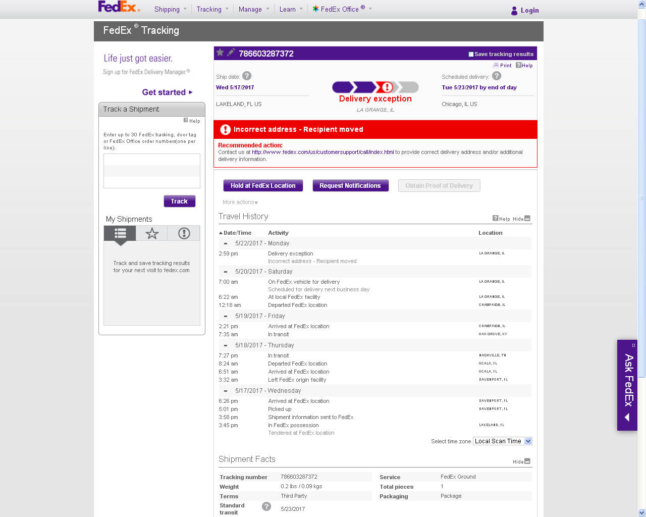 聯邦快遞 桌布 壁紙 — FedEx 追蹤頁面，顯示因收件人地址錯誤而導致的遞送例外，並附有詳細的行程歷史和選項。