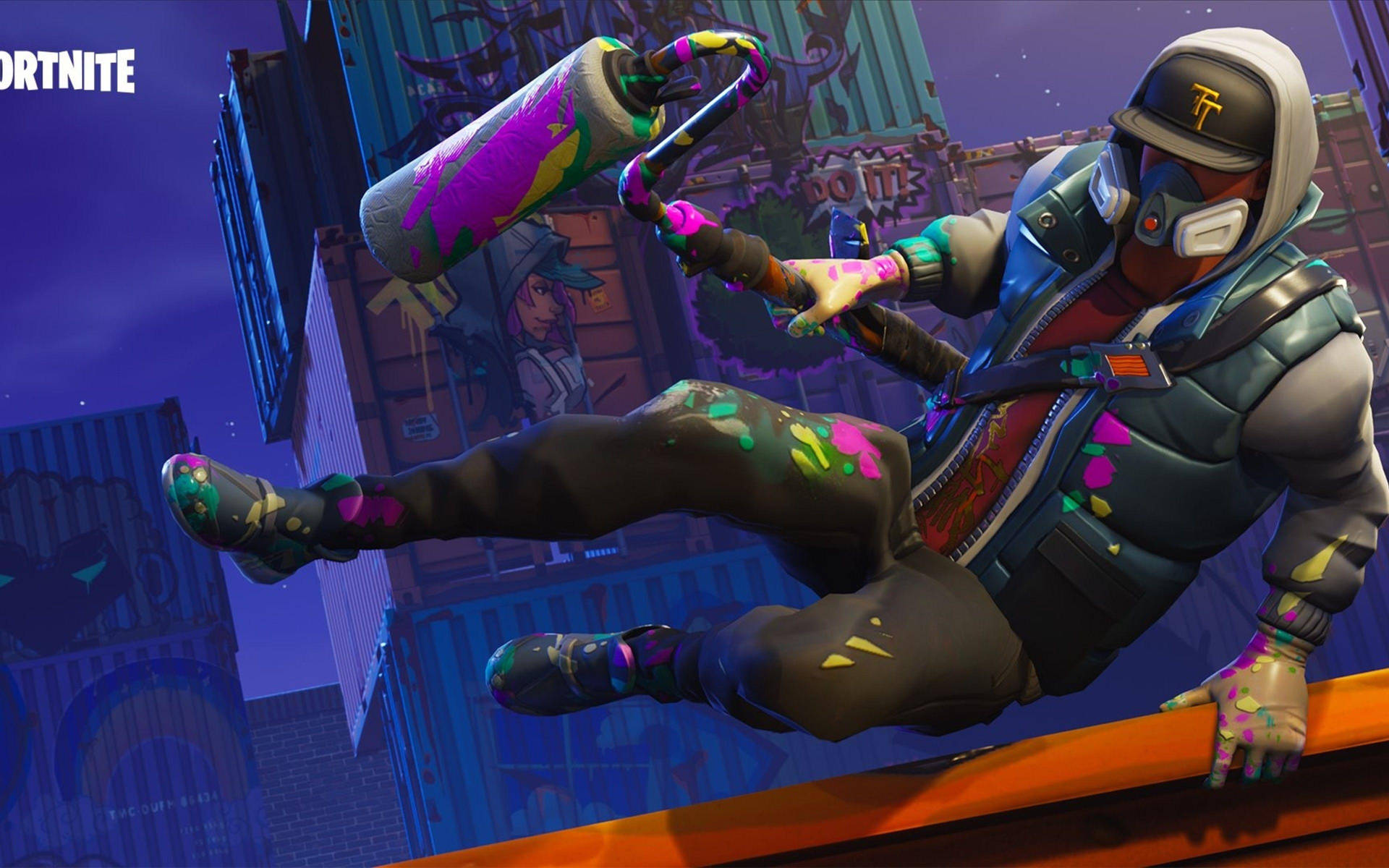遊戲角色在夜間霓虹燈照亮的城市環境中揮舞油漆錘。 — Fortnite 壁紙