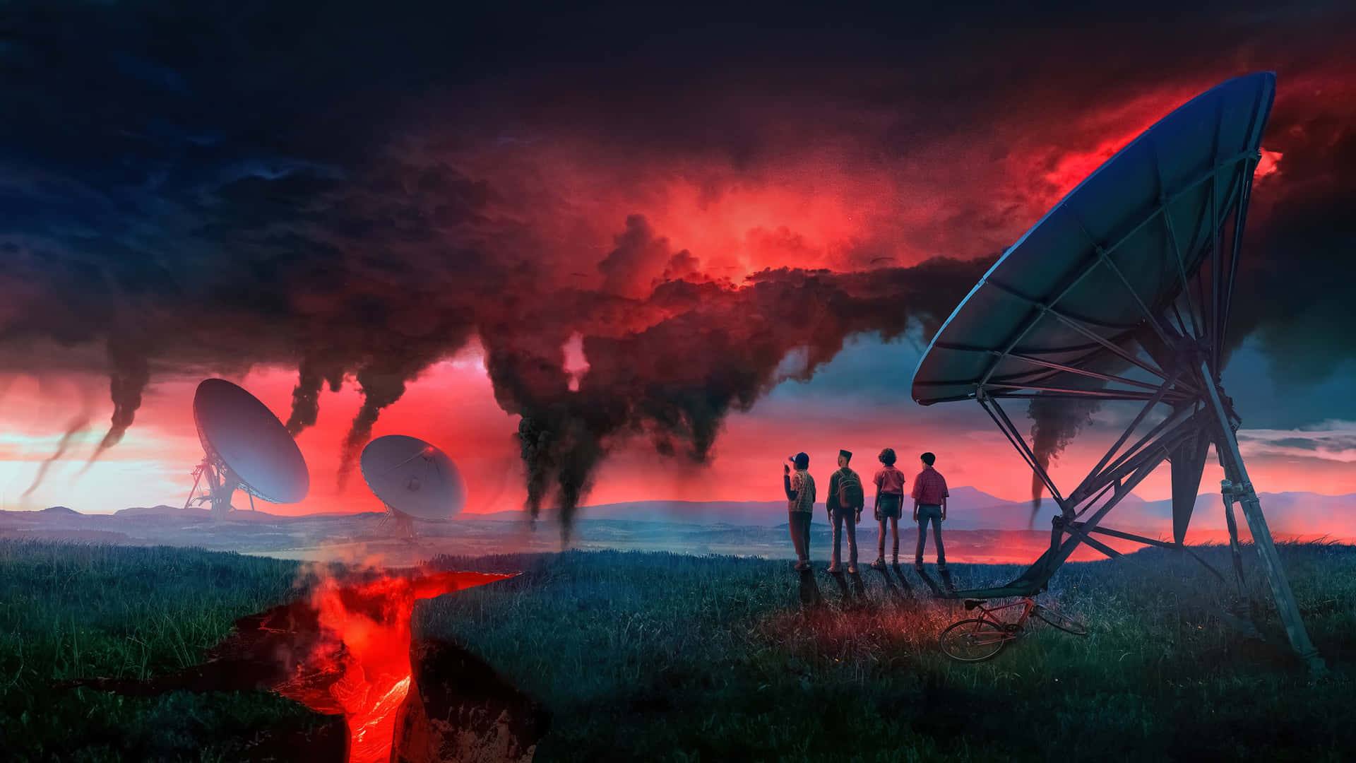  壁紙 — 四個身影站在黃昏的草地上，觀看巨大的衛星天線，而紅黑色的暴風雲籠罩上空。
