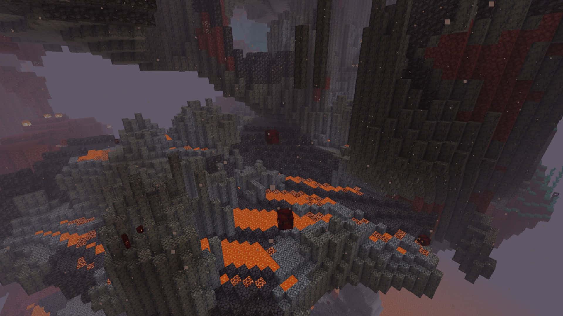  壁紙 — 一個像素化的 Minecraft 地獄景觀，有鋸齒狀的黑曜石懸崖和發光的橙色熔岩池，在昏暗的紫色天空下。
