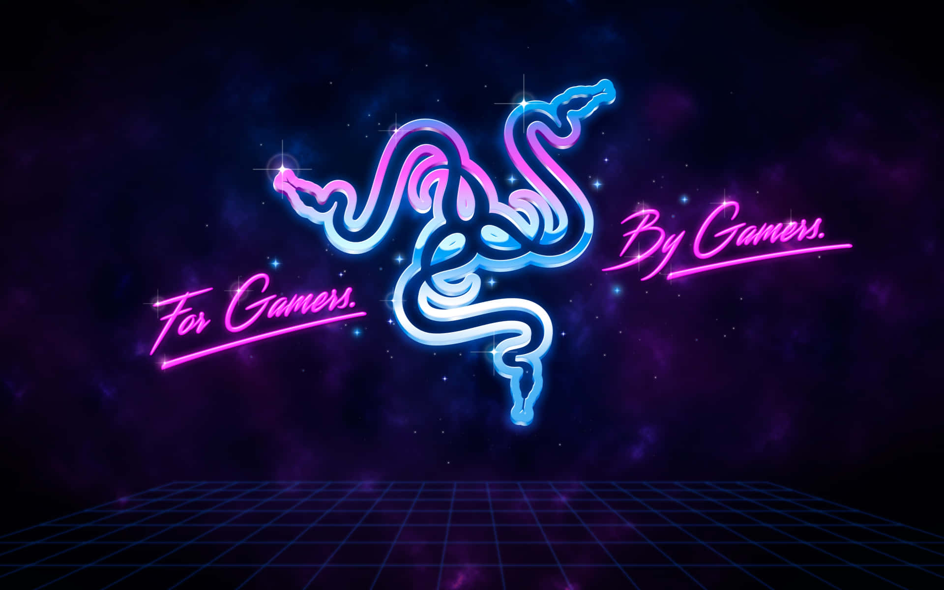  壁紙 — 一個發光的霓虹燈Razer標誌，帶有「For Gamers. By Gamers.」文字，漂浮在星空的紫色星系中，下方是網格地板。