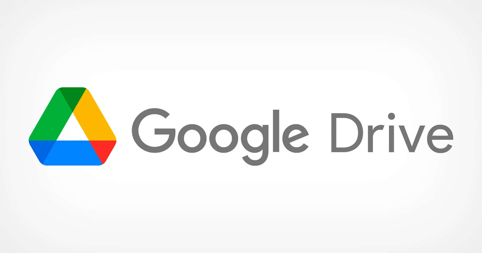 科技動圖 桌布 壁紙 — Google Drive 標誌，帶有彩色三角形圖示和灰色文字，背景為純白色。
