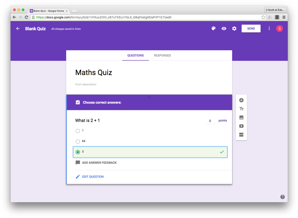 Google Forms 桌布 壁紙 — Google Forms 數學測驗介面，顯示一個問題，答案3被選中並標記為正確。