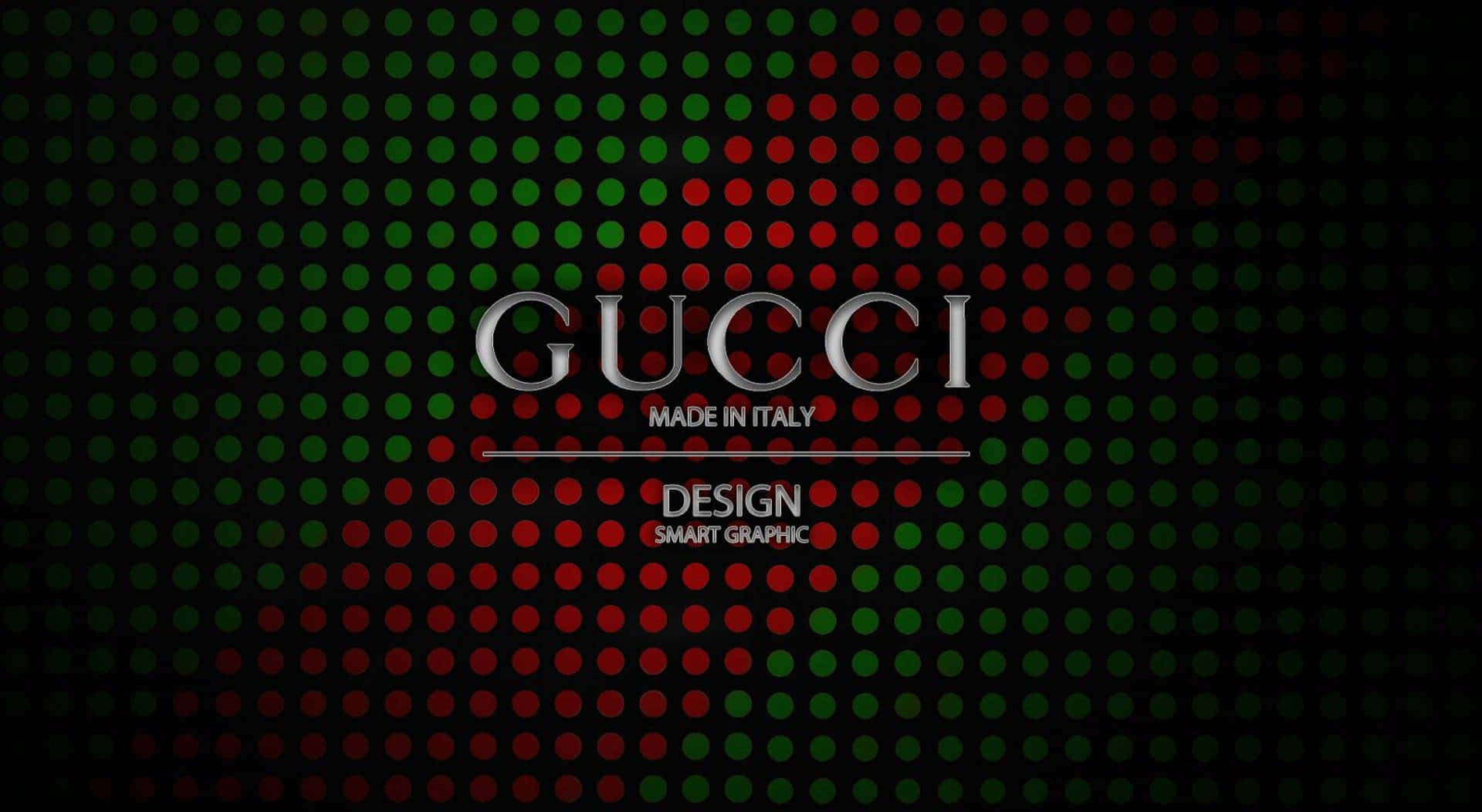 Gucci Green 桌布 壁紙 — Gucci 標誌以銀色文字居中顯示在帶有紅色和綠色圓點圖案的黑色背景上。
