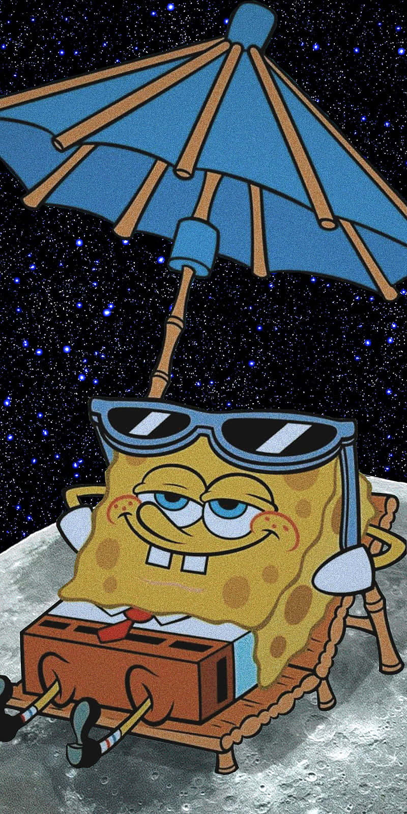  壁紙 — 海綿寶寶在星空下的月球上，躺在藍色遮陽傘下的沙灘椅上休息。