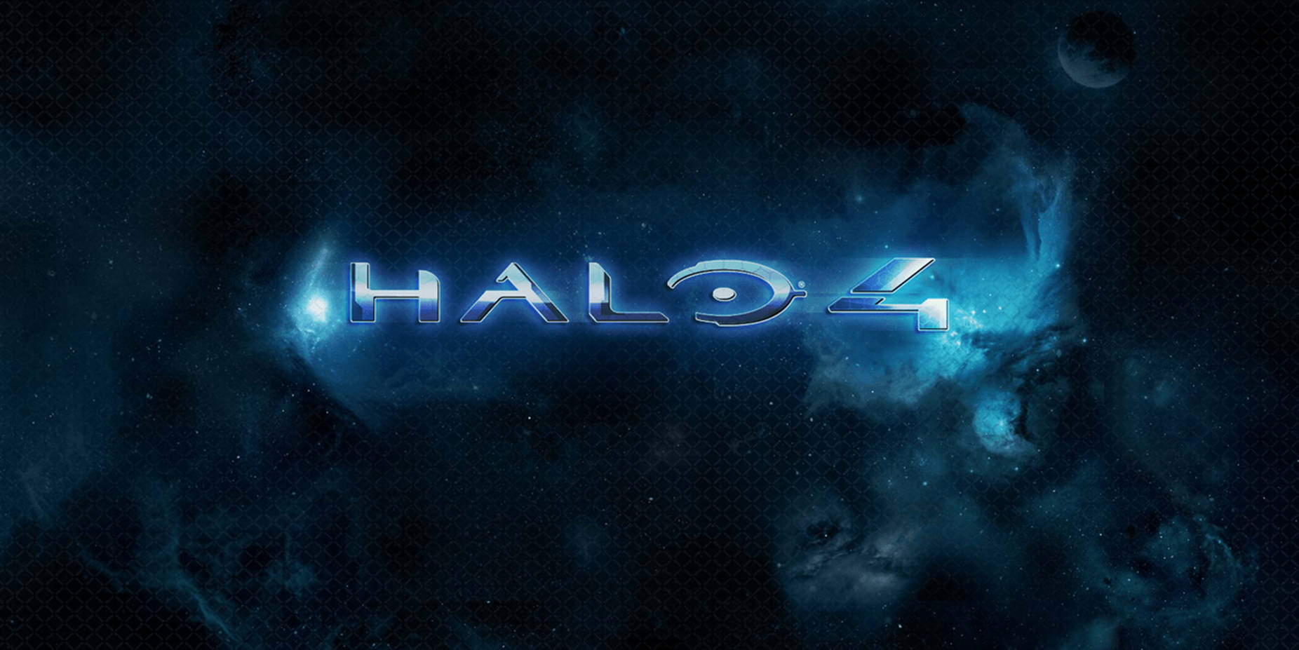 Xbox 桌布 壁紙 — Halo 4 標誌在充滿星星和漂浮碎片的黑暗宇宙星雲中發出電光藍光。