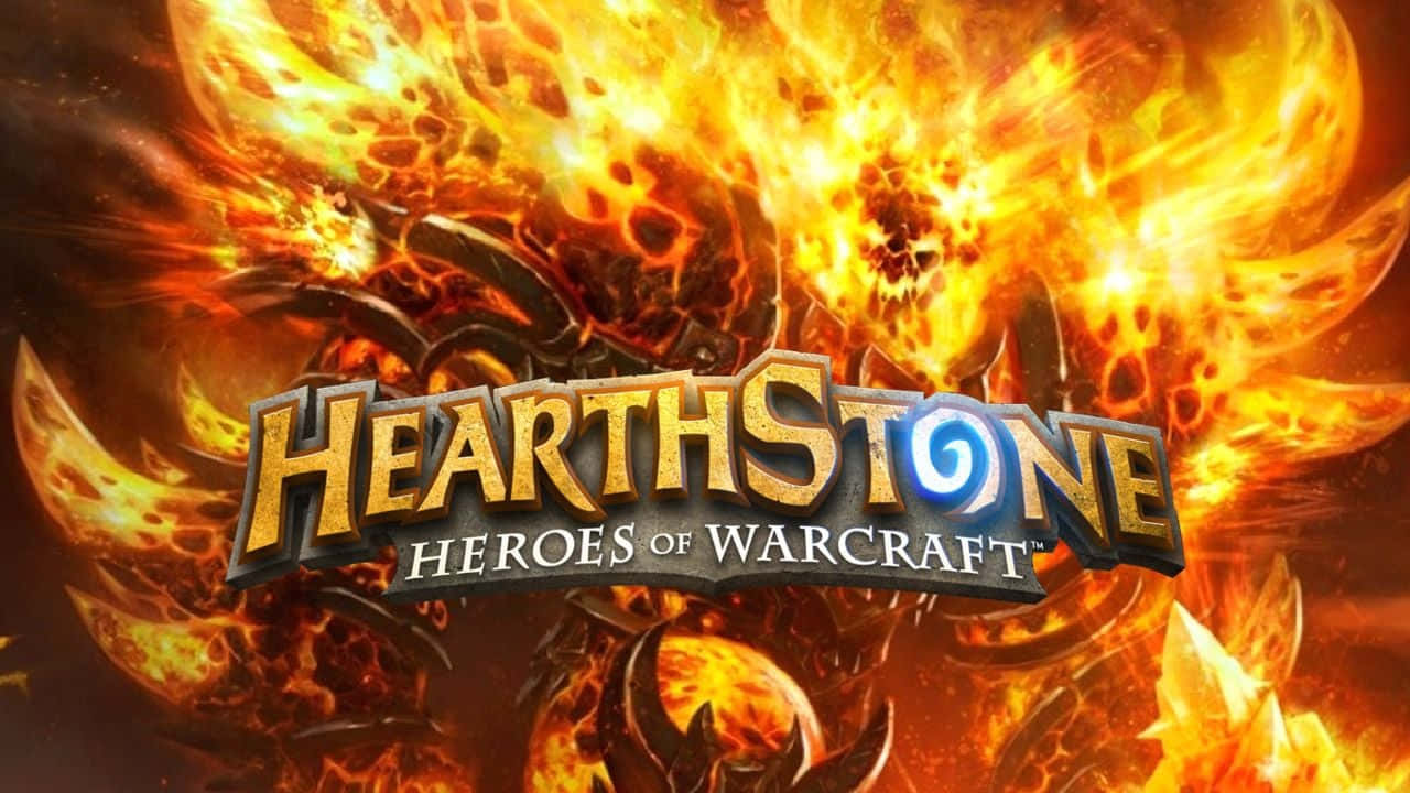 電玩遊戲 桌布 壁紙 — Hearthstone 標誌從熾熱的爆炸中出現，伴隨著發光的橙色火焰和黑暗的骷髏圖案。