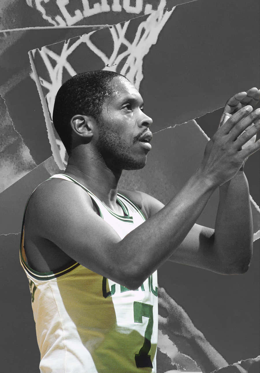 黑白撕紙拼貼畫，身穿塞爾提克球衣的籃球運動員投籃。 — NBA 壁紙