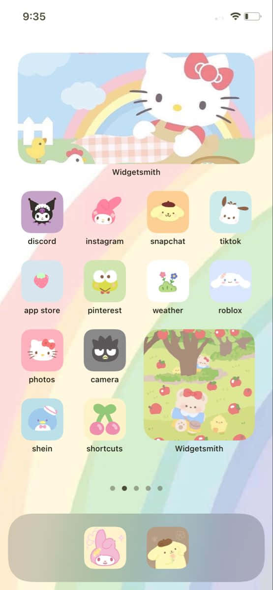 Aesthetic Widgets 桌布 壁紙 — Hello Kitty 坐在彩虹上，鋪著格紋毯，下方有粉彩色的應用程式圖示漂浮。