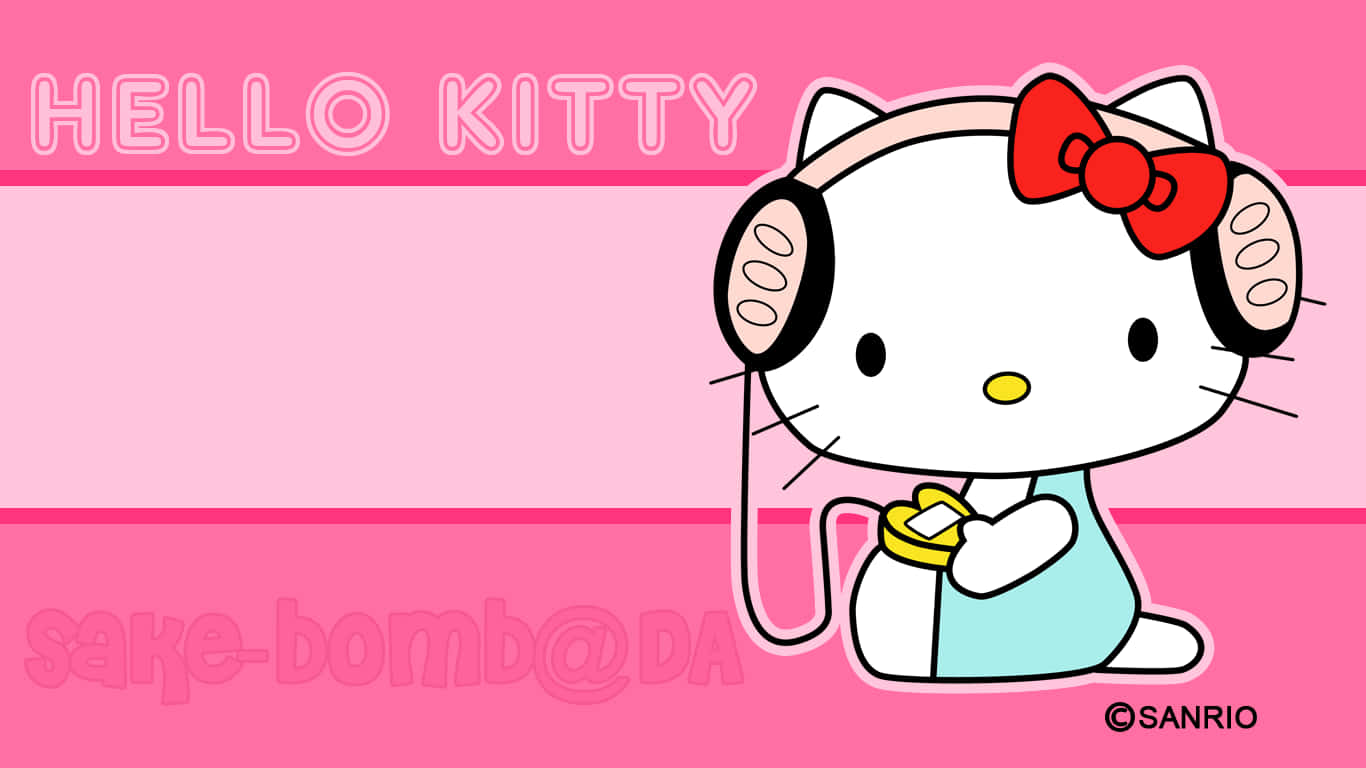 Hello Kitty Pc 桌布 壁紙 — Hello Kitty 戴著耳機，手持黃色物體，背景為粉紅色並帶有文字。