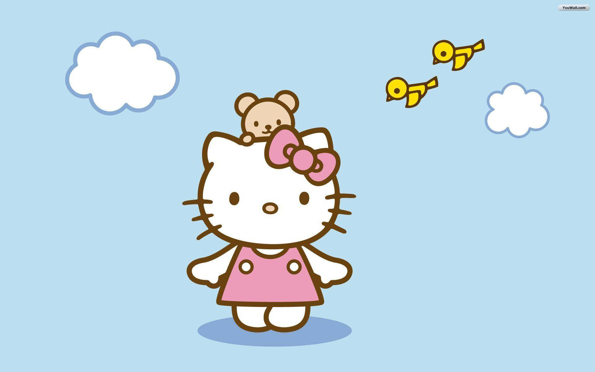 Hello 桌布 壁紙 — Hello Kitty 身穿粉紅色連衣裙，頭頂有泰迪熊，兩隻黃色小鳥在淺藍色雲天中飛翔。