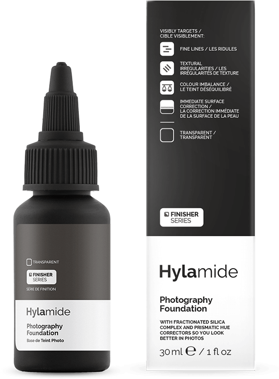 攝影 桌布 壁紙 — Hylamide Photography Foundation 的時尚黑色瓶子與其簡約包裝一起立在純白背景前。